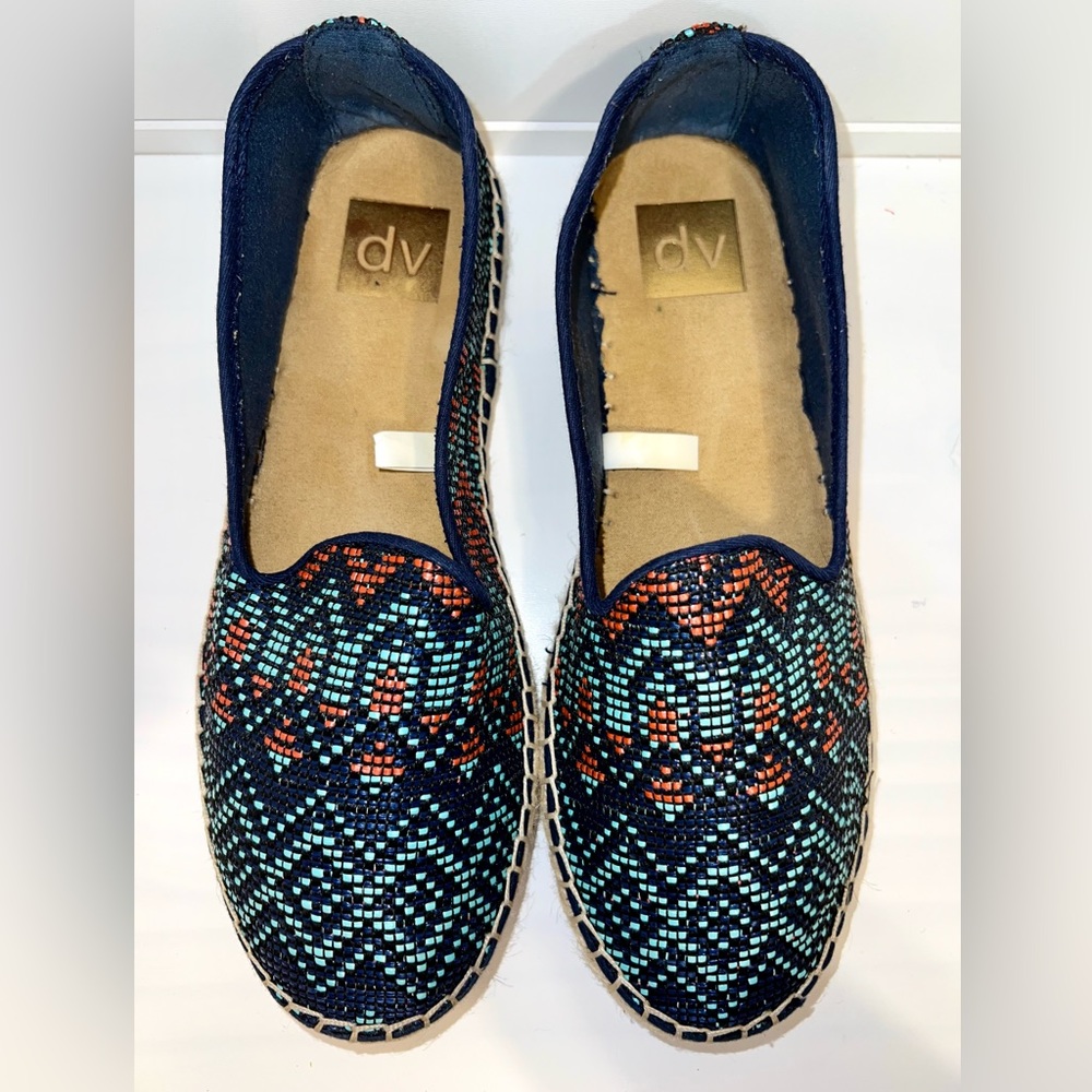 Dolce Vita straw slip on shoes size 8